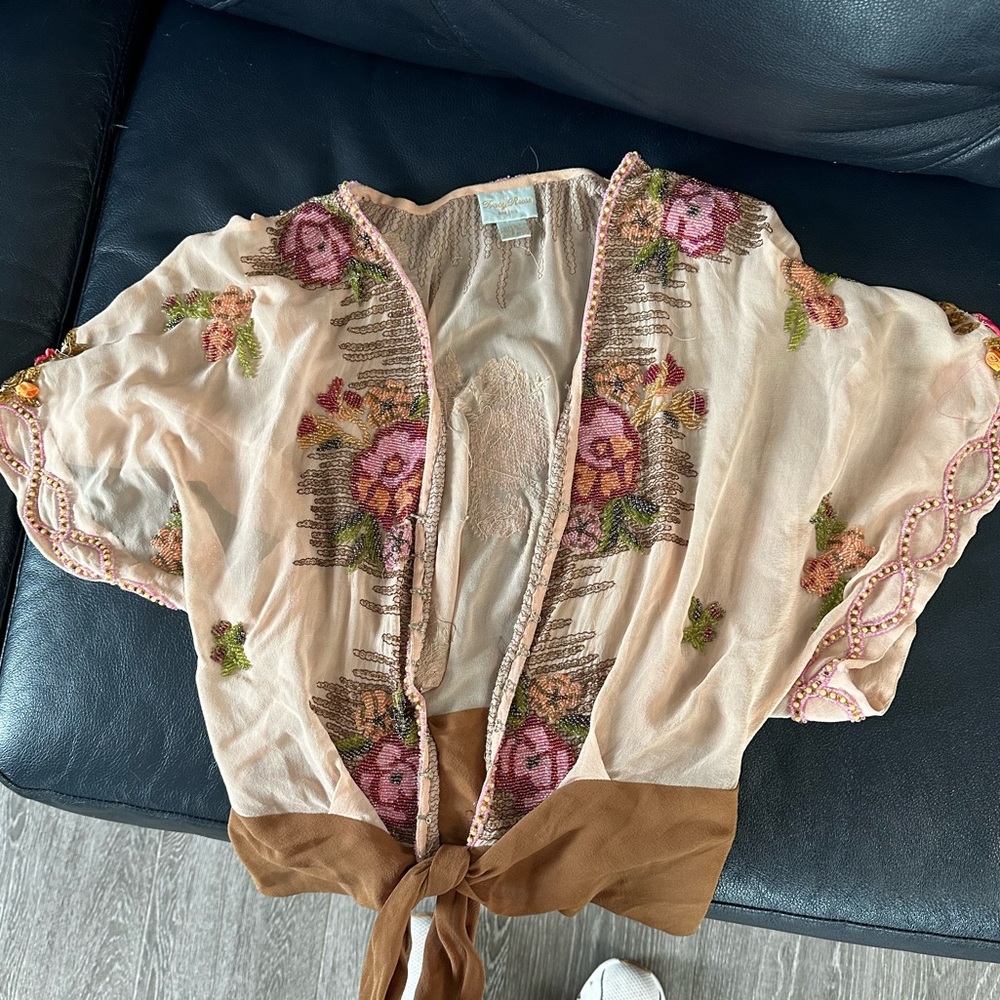 TRACY REESE Embellished Front-Tie Shirt